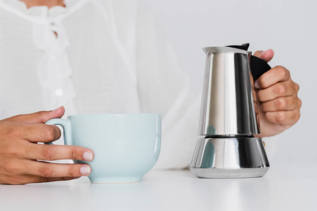 cafetière-italienne-induction